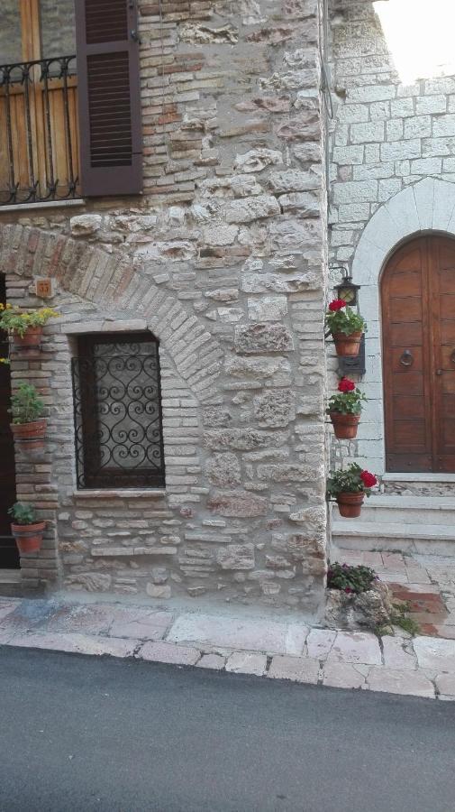 Casa Del Frate Lägenhet Assisi Exteriör bild